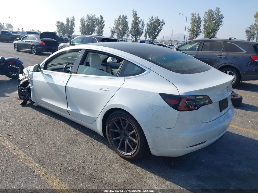 2020 Tesla Model 3 VIN 5YJ3E1EB9LF606885 IAAI salvage auction — LEFT FRONT, Wait Title, sold $4,700 on 2026-09-07 (photo 3)