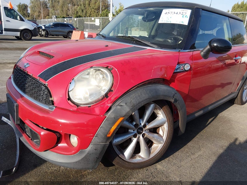 2011 Mini Cooper VIN WMWSV3C57BTY12123 IAAI salvage auction — FRONT END, Salvage (California), sold $850 on 2026-08-20 (photo 6)