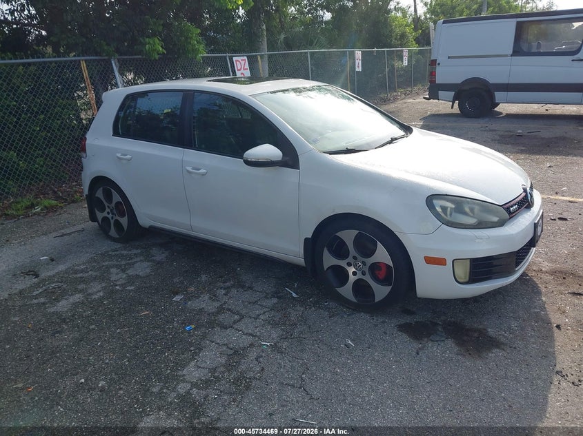 2011 Volkswagen Gti VIN WVWHV7AJ9BW053848 IAAI salvage auction — NORMAL WEAR, Clear (Florida), sold $2,375 on 2026-08-17 (photo 1)