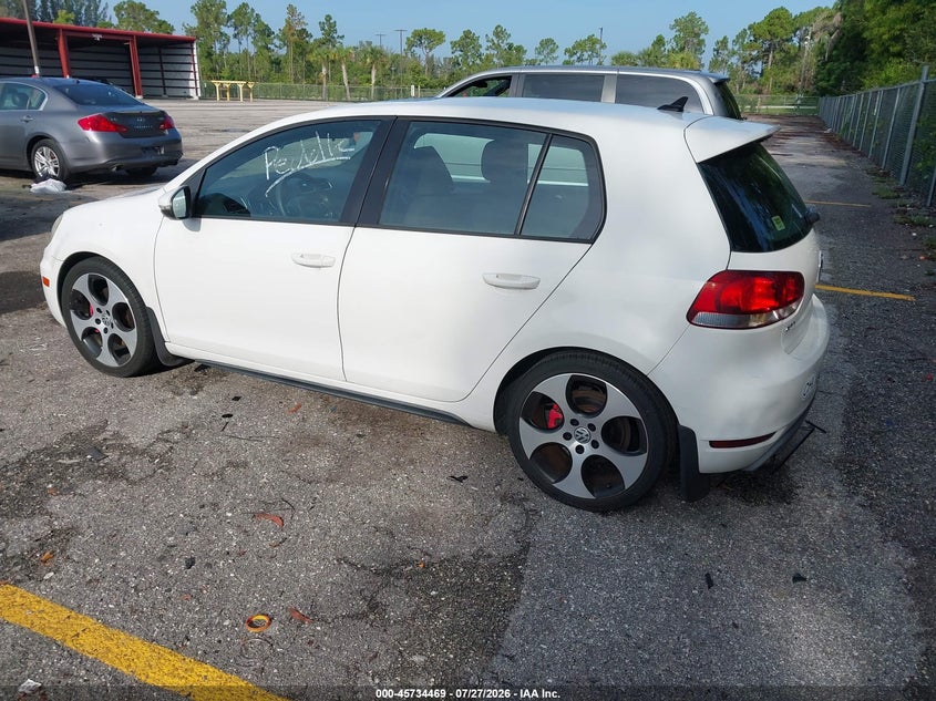 2011 Volkswagen Gti VIN WVWHV7AJ9BW053848 IAAI salvage auction — NORMAL WEAR, Clear (Florida), sold $2,375 on 2026-08-17 (photo 3)