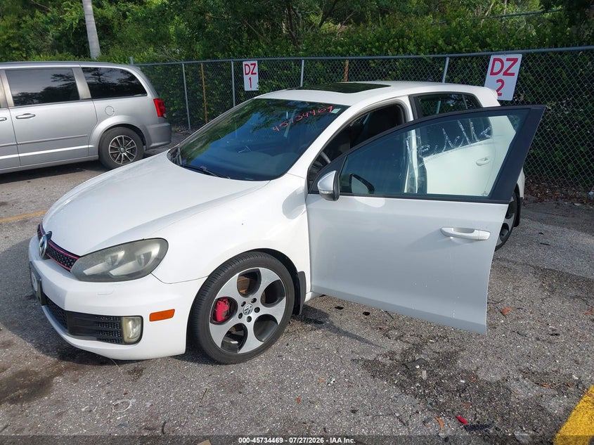 2011 Volkswagen Gti VIN WVWHV7AJ9BW053848 IAAI salvage auction — NORMAL WEAR, Clear (Florida), sold $2,375 on 2026-08-17 (photo 6)