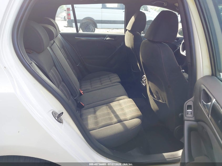 2011 Volkswagen Gti VIN WVWHV7AJ9BW053848 IAAI salvage auction — NORMAL WEAR, Clear (Florida), sold $2,375 on 2026-08-17 (photo 8)