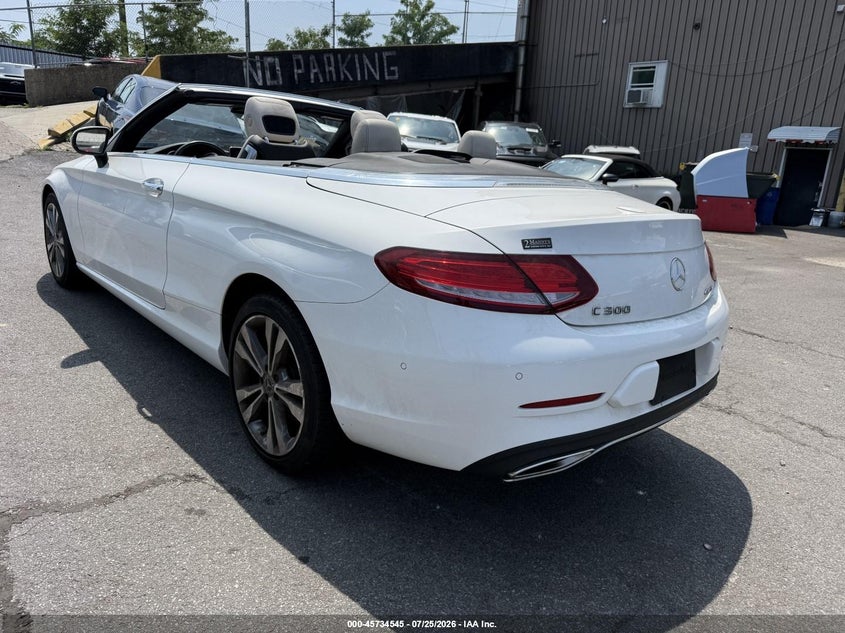 2017 Mercedes-benz VIN WDDWK4KB7HF506529 IAAI salvage auction — ENGINE BURN, Salvage Title, sold $5,250 on 2026-08-17 (photo 3)