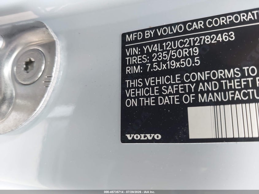 2026 Volvo Xc40 VIN YV4L12UC2T2782463 IAAI salvage auction — VANDALISM, Salvage Title, sold $17,000 on 2026-08-11 (photo 9)