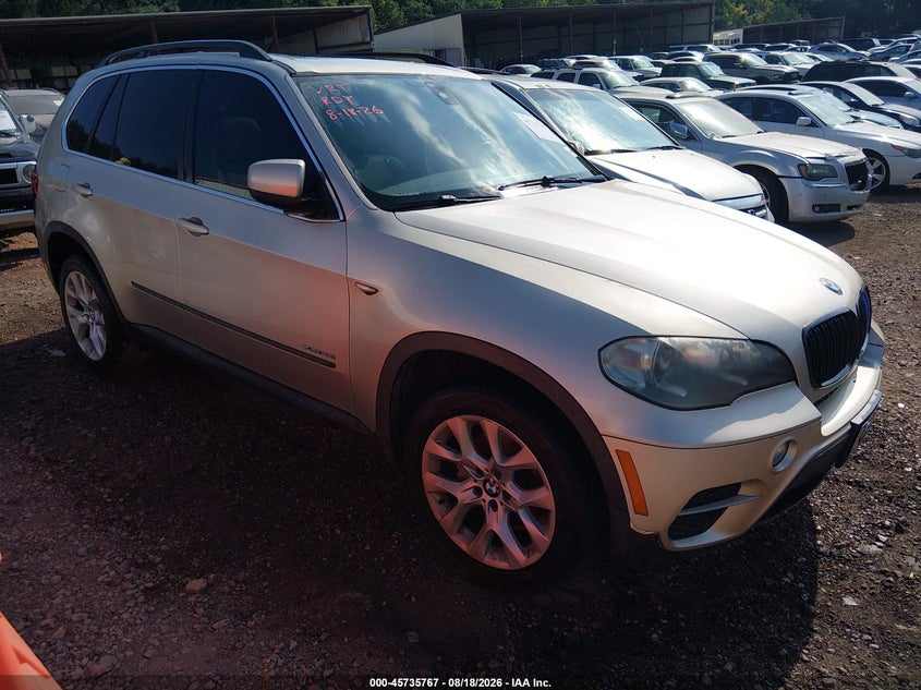 2013 BMW X5 VIN 5UXZV4C50D0B15230 IAAI salvage auction — NORMAL WEAR, Clear (Alabama), sold $275 on 2026-08-21 (photo 1)