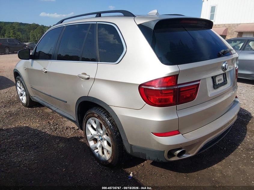 2013 BMW X5 VIN 5UXZV4C50D0B15230 IAAI salvage auction — NORMAL WEAR, Clear (Alabama), sold $275 on 2026-08-21 (photo 3)