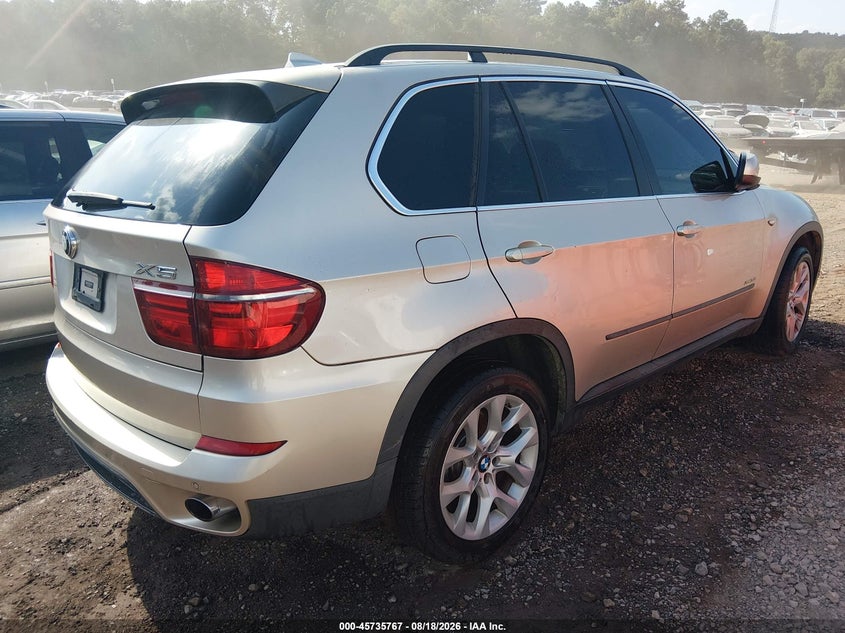 2013 BMW X5 VIN 5UXZV4C50D0B15230 IAAI salvage auction — NORMAL WEAR, Clear (Alabama), sold $275 on 2026-08-21 (photo 4)