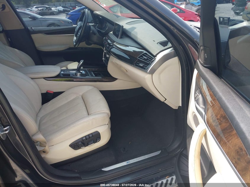 2016 BMW X5 VIN 5UXKT0C55G0S74844 IAAI salvage auction — NORMAL WEAR, Clear (Florida), sold $5,275 on 2026-08-01 (photo 5)
