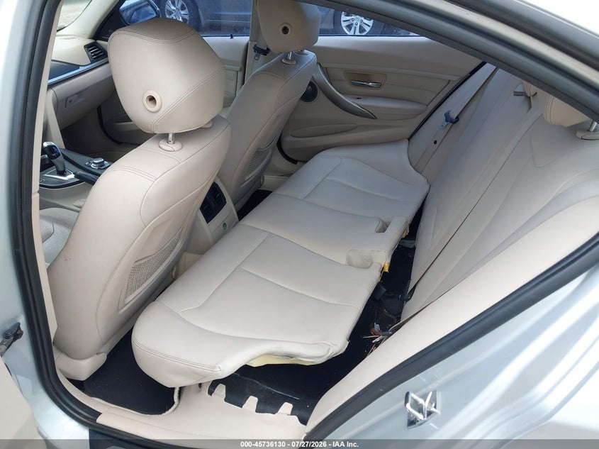 2012 BMW 3 series VIN WBA3A5C51CF341033 IAAI salvage auction — MECHANICAL, Clear (Florida), sold $800 on 2026-08-05 (photo 8)