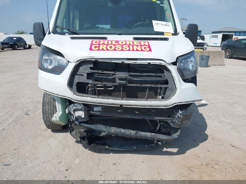 2019 Ford Transit VIN 1FTYR2CM0KKB56176 IAAI salvage auction — FRONT END, Original (Texas), sold $7,250 on 2026-09-04 (photo 6)