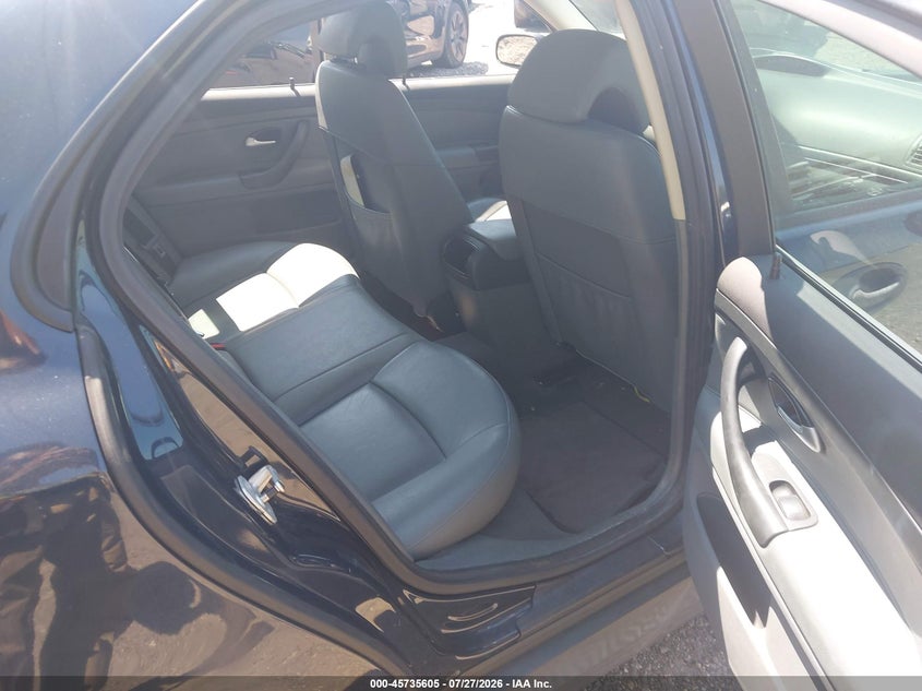 2005 Saab 9-3 VIN YS3FB49S251018381 IAAI salvage auction — NORMAL WEAR, Clear (Rhode Island), sold $225 on 2026-08-04 (photo 8)