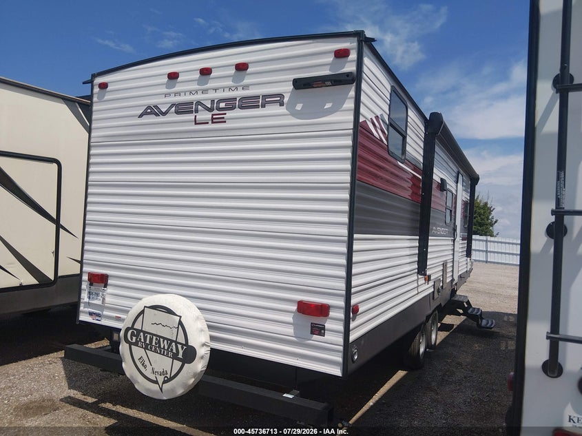 2024 Avenger Travel trailer VIN 5ZT2AVRB4RB937988 IAAI salvage auction — HAIL, Salvage (Nebraska), sold $7,550 on 2026-09-08 (photo 4)