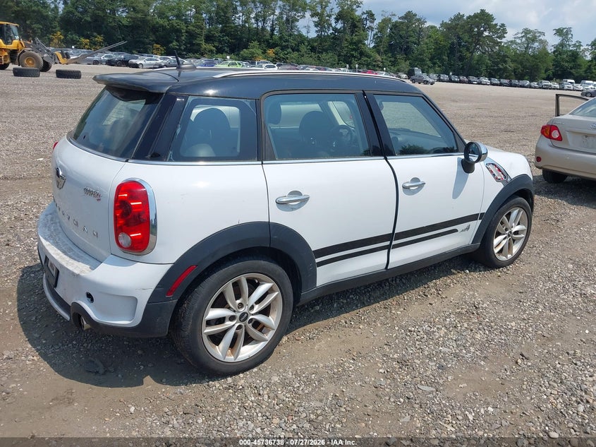 2013 Mini Countryman VIN WMWZC5C55DWP34927 IAAI salvage auction — NORMAL WEAR, Clear (New York), sold $475 on 2026-08-04 (photo 4)