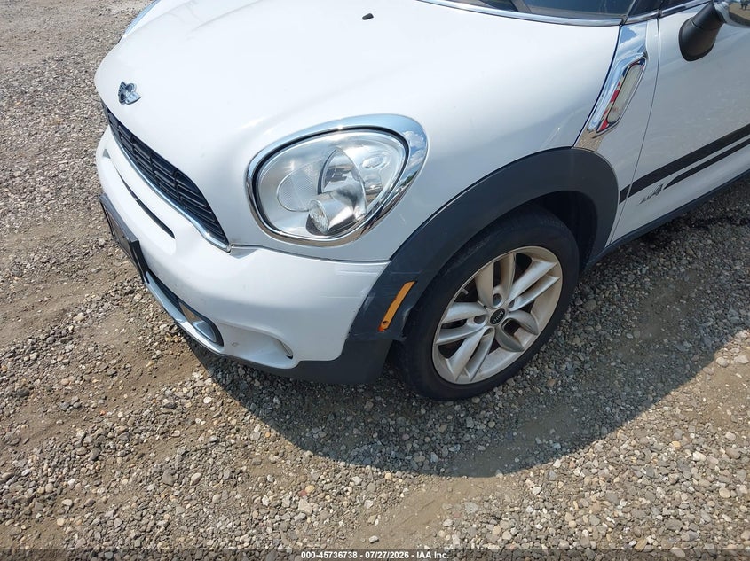 2013 Mini Countryman VIN WMWZC5C55DWP34927 IAAI salvage auction — NORMAL WEAR, Clear (New York), sold $475 on 2026-08-04 (photo 6)