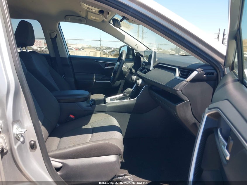 2025 Toyota Rav4 VIN 2T3W1RFV4SW387150 IAAI salvage auction — SIDE, Enterprise Vehicles Clear Only (California), sold $20,100 on 2026-07-30 (photo 5)