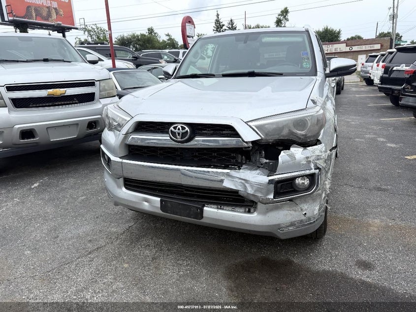 2017 Toyota 4runner VIN JTEBU5JRXH5431365 IAAI salvage auction — NORMAL WEAR, Clear (Montana), sold $10,925 on 2026-08-22 (photo 6)