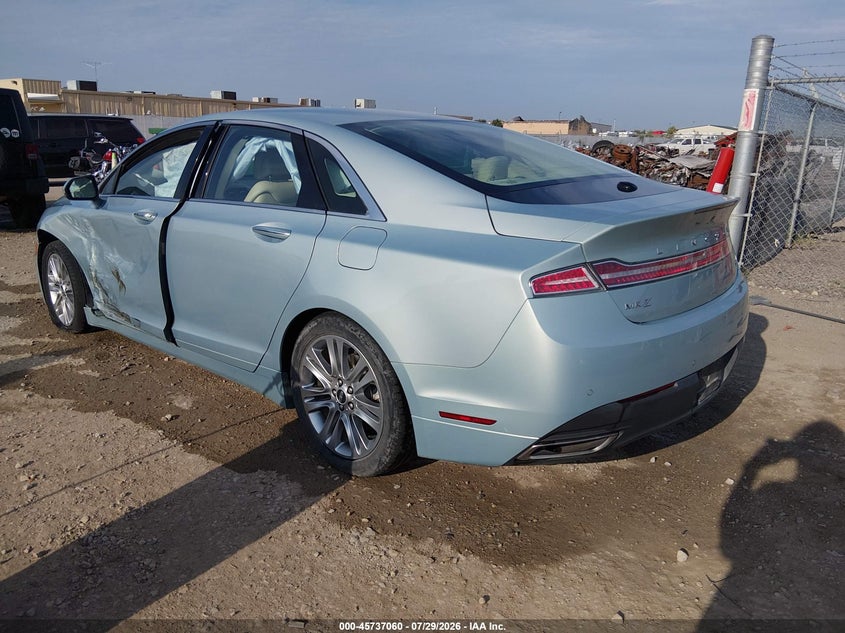 2013 Lincoln Mkz VIN 3LN6L2LUXDR826920 IAAI salvage auction — SIDE, Salvage (Kansas), sold $3,150 on 2026-09-04 (photo 3)