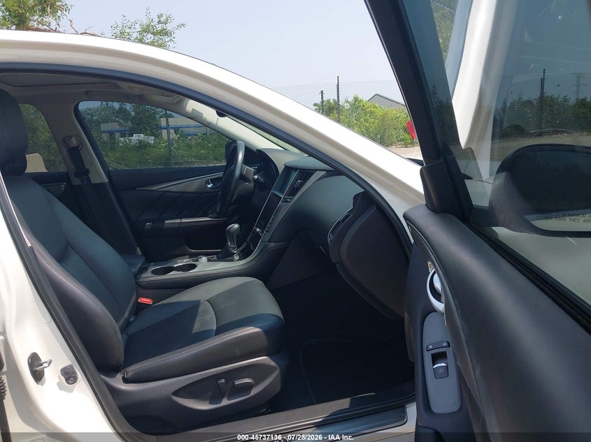 2016 Infiniti Q50 VIN JN1CV7AP2GM202993 IAAI salvage auction — MECHANICAL, Clear (Wisconsin), sold $600 on 2026-08-01 (photo 5)