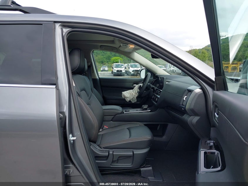 2026 Nissan Pathfinder VIN 5N1DR3CT2TC222083 IAAI salvage auction — FRONT END, Salvage (Pennsylvania), sold $14,100 on 2026-08-21 (photo 5)