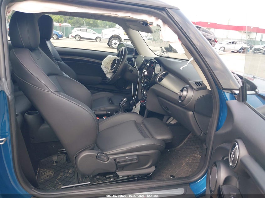 2022 Mini Hard top VIN WMW53DH04N2R09845 IAAI salvage auction — FRONT END, Wait Title, sold $2,850 on 2026-09-17 (photo 5)