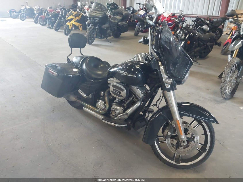2014 Harley-davidson Street glide VIN 1HD1KRM10EB702688 IAAI salvage auction — REAR END, Rebuildable (Florida), sold $3,250 on 2026-09-11 (photo 1)