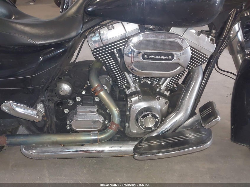 2014 Harley-davidson Street glide VIN 1HD1KRM10EB702688 IAAI salvage auction — REAR END, Rebuildable (Florida), sold $3,250 on 2026-09-11 (photo 8)