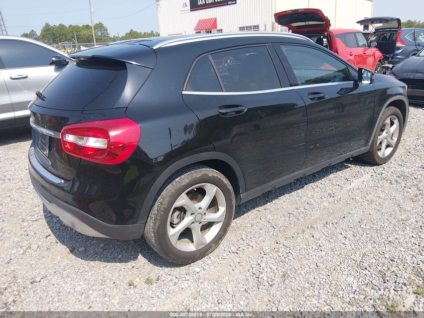 2018 Mercedes-benz Gla-class VIN WDCTG4EB6JJ369252 IAAI salvage auction — NORMAL WEAR, Clear (California), sold $5,600 on 2026-08-14 (photo 4)