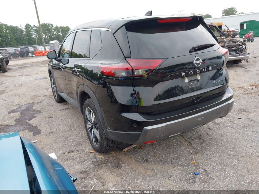 2026 Nissan Rogue VIN 5N1BT3CB6TC767414 IAAI salvage auction — SIDE, Enterprise Vehicles Clear Only (West Virginia), sold $10,950 on 2026-07-31 (photo 3)
