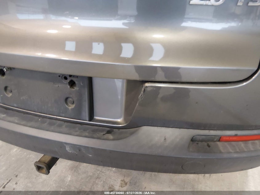 2012 Volkswagen Tiguan VIN WVGAV7AX7CW000696 IAAI salvage auction — VANDALISM, Salvage Title, sold $225 on 2026-08-19 (photo 6)