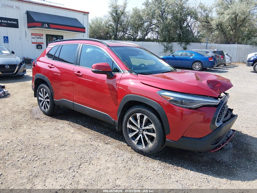 2024 Toyota Corolla cross VIN 7MUDAABG0RV092306 — IAAI salvage auction photo