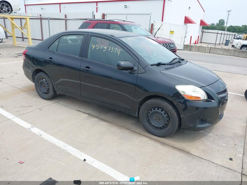 2008 Toyota Yaris VIN JTDBT923281282305 IAAI salvage auction — NORMAL WEAR, Clear (Indiana), sold $75 on 2026-07-31 (photo 1)