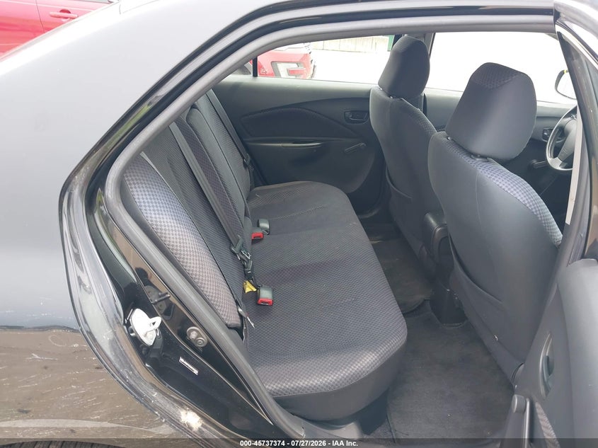 2008 Toyota Yaris VIN JTDBT923281282305 IAAI salvage auction — NORMAL WEAR, Clear (Indiana), sold $75 on 2026-07-31 (photo 8)