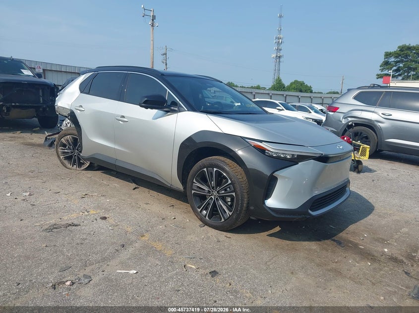 2025 Toyota Bz4x VIN JTMAAAAA3SA056106 — IAAI salvage auction photo