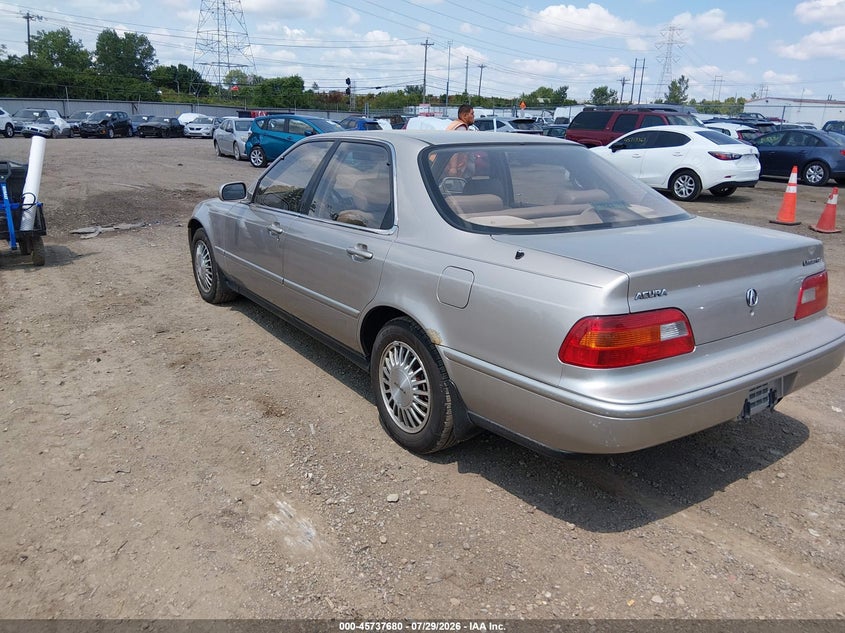 1992 Acura Legend VIN JHRKA7676NC031478 IAAI salvage auction — NORMAL WEAR, Original (Ohio), sold $1,600 on 2026-08-26 (photo 3)