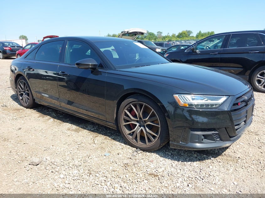 2020 Audi S8 VIN WAU8SAF89LN003452 — IAAI salvage auction photo