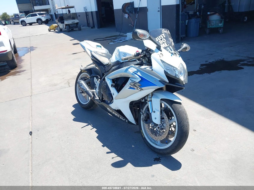 2008 Suzuki Gsx-r600 VIN JS1GN7EA782110547 IAAI salvage auction — RIGHT SIDE, Clear - Dealer Only (California), sold $2,850 on 2026-09-12 (photo 1)