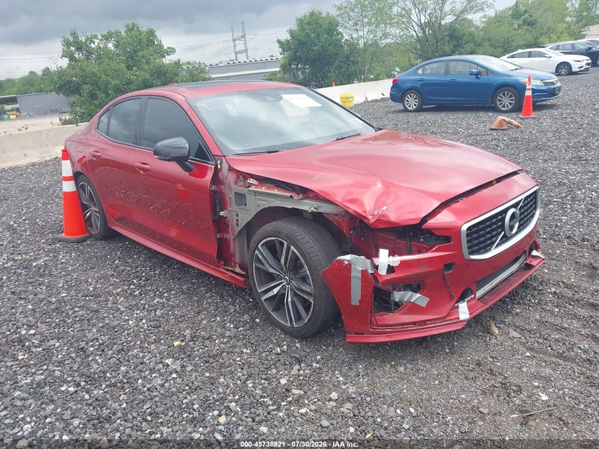 2019 Volvo S60 VIN 7JRA22TMXKG001001 — IAAI salvage auction photo