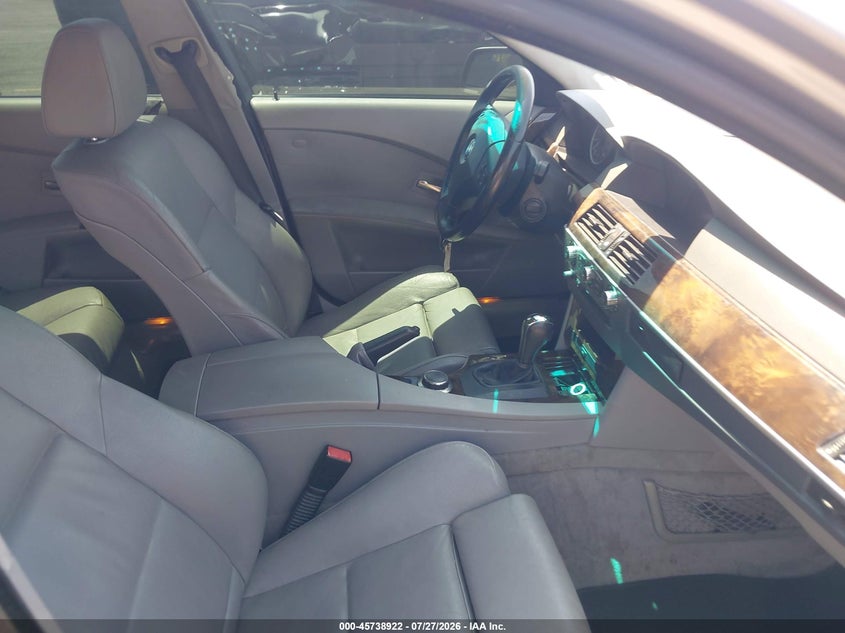 2006 BMW 5 series VIN WBANE53516CK91687 IAAI salvage auction — FRONT & REAR, Salvage (California), sold $325 on 2026-08-03 (photo 5)
