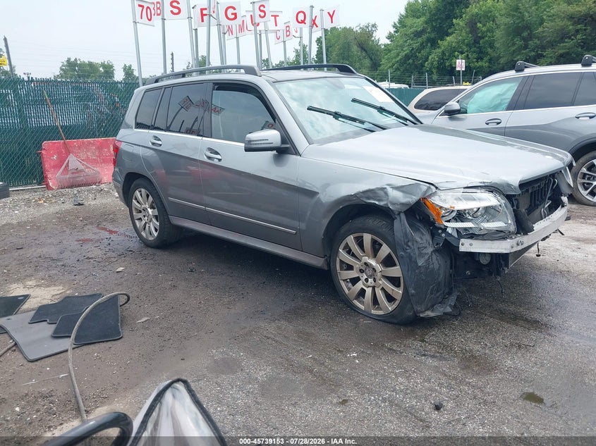 2012 Mercedes-benz Glk-klasse VIN WDCGG8HB1CF857843 IAAI salvage auction — FRONT END, Salvage Title, sold $1,950 on 2026-09-25 (photo 1)