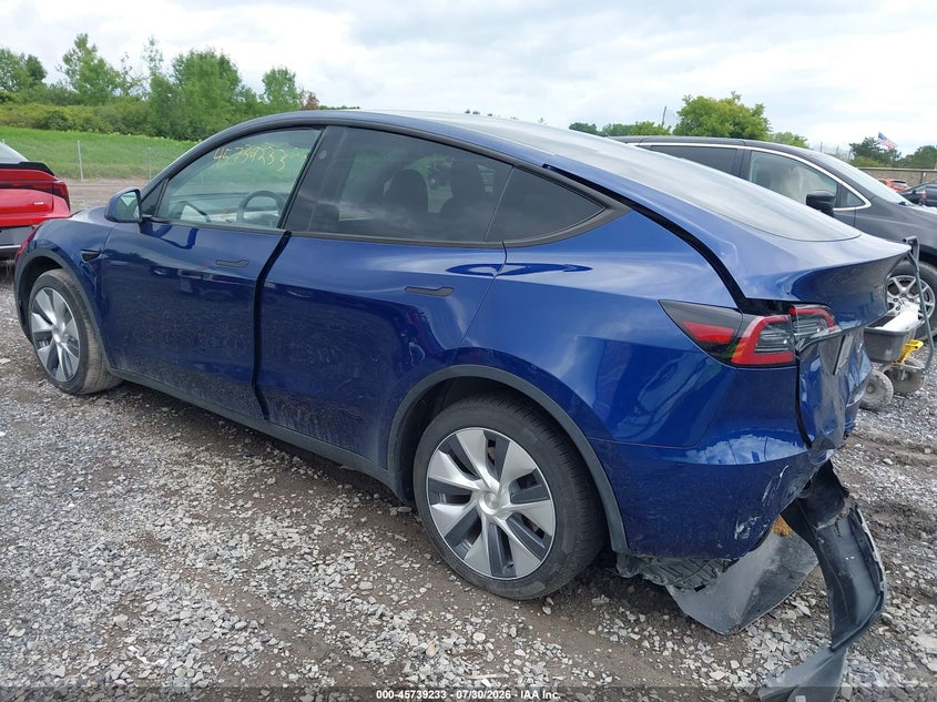 2023 Tesla Model y VIN 7SAYGDEEXPA145777 IAAI salvage auction — REAR END, Mv-907A (New York), sold $10,000 on 2026-08-02 (photo 3)