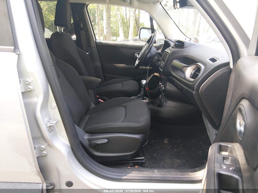 2016 Jeep Renegade VIN ZACCJBBW7GPD62130 IAAI salvage auction — NORMAL WEAR, Salvage Title, sold $1,800 on 2026-08-12 (photo 5)