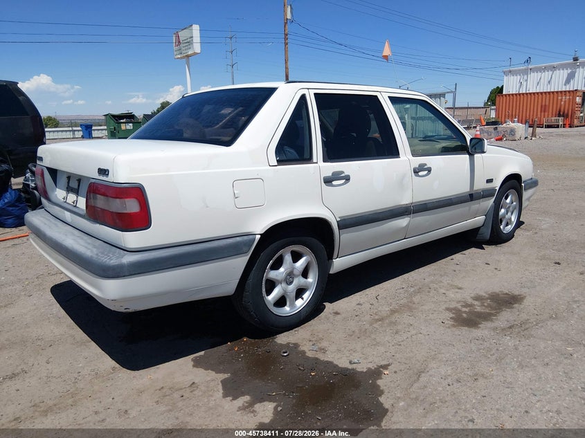 1996 Volvo 850 VIN YV1LS5513T1283945 IAAI salvage auction — NORMAL WEAR, Salvage (New Mexico), sold $225 on 2026-08-10 (photo 4)