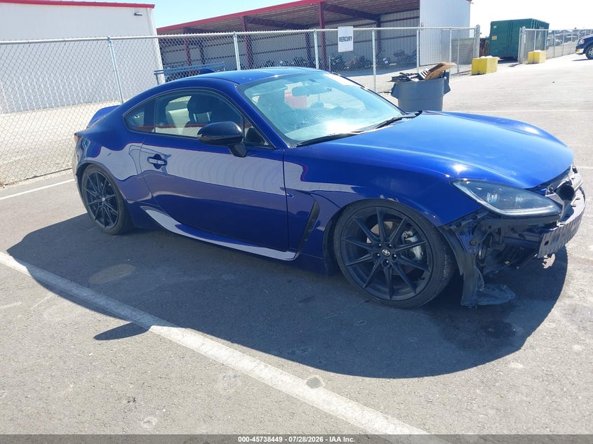 2023 Toyota Gr 86 VIN JF1ZNBE19P9765502 — IAAI salvage auction photo