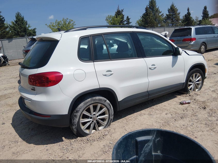 2017 Volkswagen Tiguan VIN WVGBV7AX4HK043623 IAAI salvage auction — LEFT FRONT, Salvage Title, sold $1,300 on 2026-08-19 (photo 4)