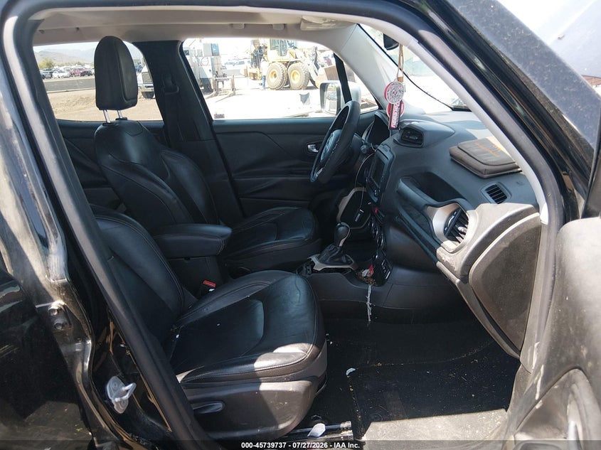 2016 Jeep Renegade VIN ZACCJBDT5GPD32157 IAAI salvage auction — NORMAL WEAR, Clear-Dealer Only (Arizona), sold $2,000 on 2026-08-11 (photo 5)