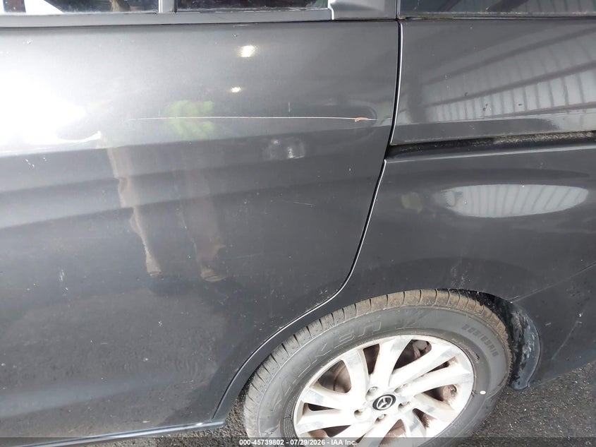 2014 Mazda 5 VIN JM1CW2BL2E0174724 IAAI salvage auction — NORMAL WEAR, Clear (New York), sold $700 on 2026-08-01 (photo 6)
