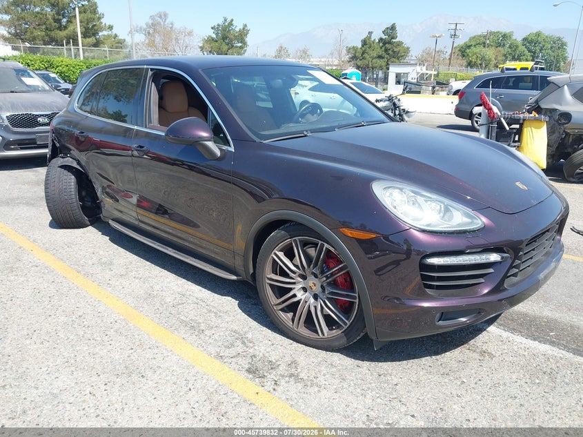 2012 Porsche Cayenne VIN WP1AC2A21CLA83401 IAAI salvage auction — SIDE, Salvage Title, sold $3,450 on 2026-08-12 (photo 1)