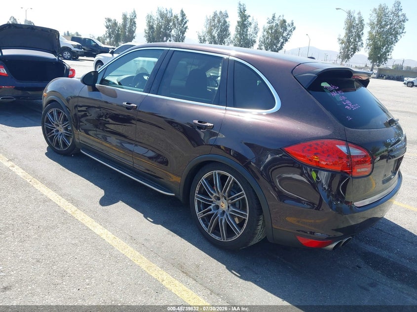 2012 Porsche Cayenne VIN WP1AC2A21CLA83401 IAAI salvage auction — SIDE, Salvage Title, sold $3,450 on 2026-08-12 (photo 3)