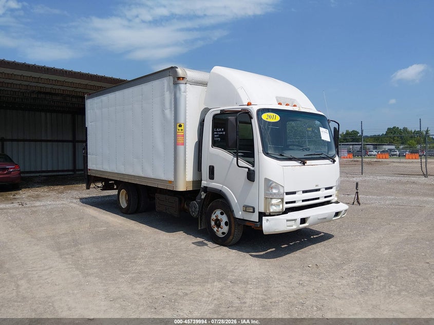 2011 Isuzu Npr VIN JALB4W171B7401125 — IAAI salvage auction photo