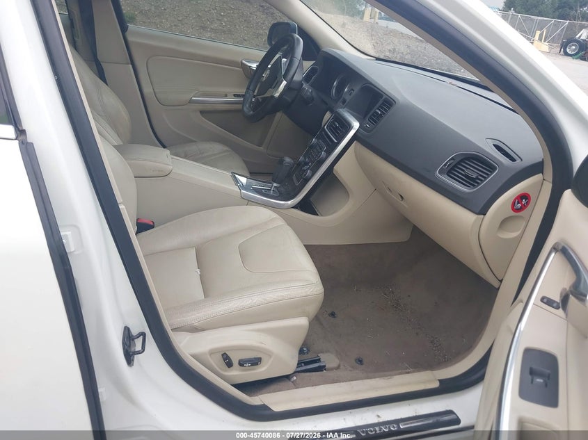 2012 Volvo S60 VIN YV1622FS6C2134166 IAAI salvage auction — UNDERCARRIAGE, Salvage Title, sold $25 on 2026-08-21 (photo 5)
